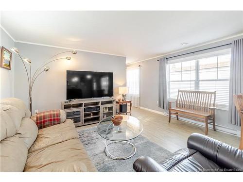 215 Moore St, Fredericton, NB 