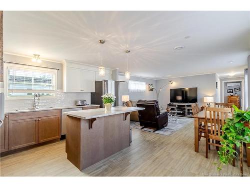 215 Moore St, Fredericton, NB 