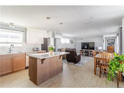 215 Moore St, Fredericton, NB 