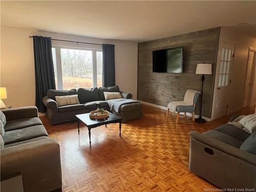 24 Catherine St, Bathurst, NB 