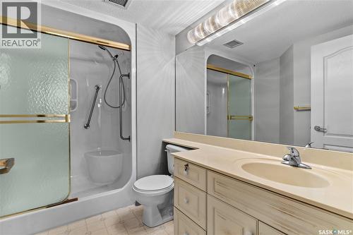 110 2333 Scarth Street, Regina, SK - Indoor Photo Showing Bathroom