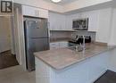 514 - 30 Dunsheath Way, Markham, ON  - Indoor Photo Showing Kitchen 