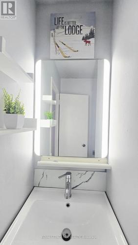 1108 - 35 Towering Heights Boulevard, St. Catharines (Glendale/Glenridge), ON - Indoor Photo Showing Laundry Room