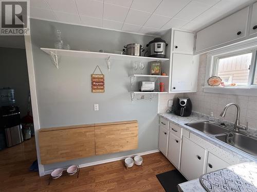 401 Second Ave, Sault Ste. Marie, ON - Indoor Photo Showing Kitchen With Double Sink
