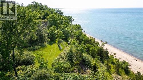 7093 Blue Coast Heights, Plympton-Wyoming, ON 