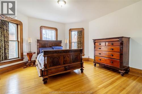 129 William Street South, Chatham, ON - Indoor Photo Showing Bedroom