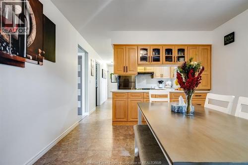 1826 Mayfair Street, Kingsville, ON - Indoor Photo Showing Kitchen