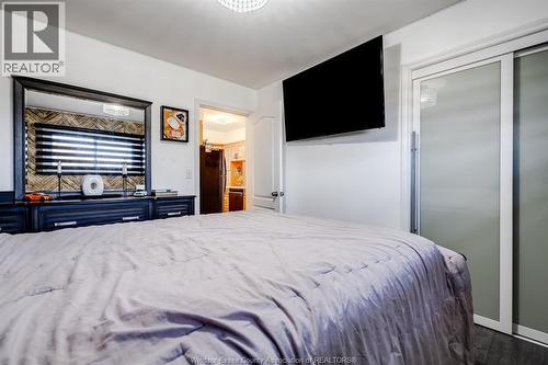 1826 Mayfair Street, Kingsville, ON - Indoor Photo Showing Bedroom
