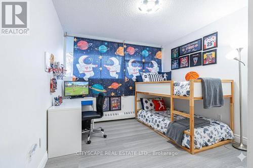 115 - 2121 Roche Court, Mississauga, ON - Indoor Photo Showing Other Room