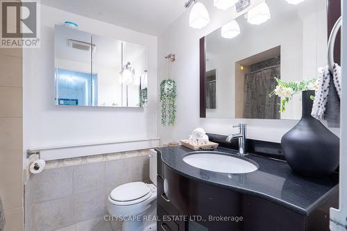 115 - 2121 Roche Court, Mississauga, ON - Indoor Photo Showing Bathroom