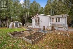 10 SPRUCE AVENUE  Puslinch, ON N1B 2J0