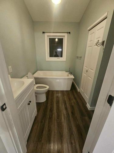 Salle de bains - 2 Rue Du Relais, Brownsburg-Chatham, QC - Indoor Photo Showing Bathroom