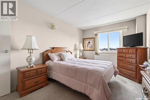 521 4045 Rae Street, Regina, SK - Indoor Photo Showing Bedroom
