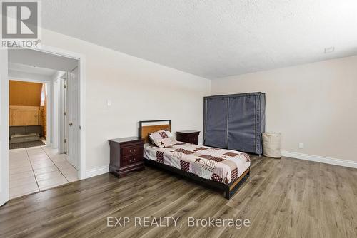 364 Roselawn Place, Waterloo, ON - Indoor Photo Showing Bedroom