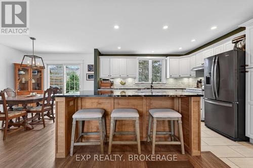 918 Cresthill Street, Kingston (North Of Taylor-Kidd Blvd), ON - Indoor