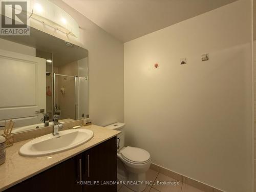 Lph1-15 - 7161 Yonge Street, Markham, ON - Indoor Photo Showing Bathroom