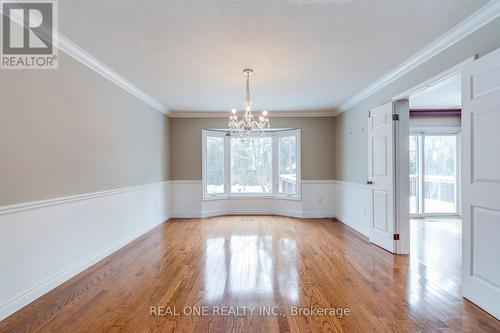 1369 Mapleridge Crescent, Oakville, ON - Indoor Photo Showing Other Room