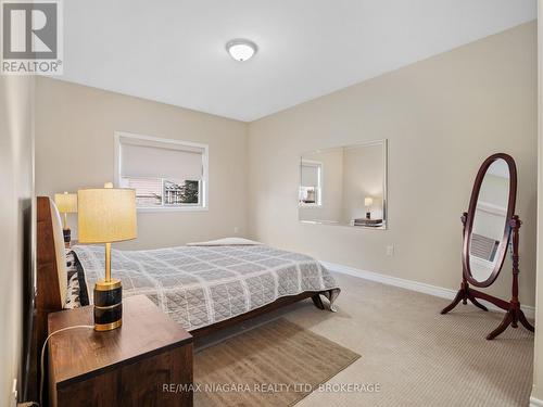 Primary Bedroom - 4 - 9440 Eagle Ridge Drive, Niagara Falls (Forestview), ON - Indoor Photo Showing Bedroom