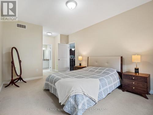Primary Bedroom - 4 - 9440 Eagle Ridge Drive, Niagara Falls (Forestview), ON - Indoor Photo Showing Bedroom