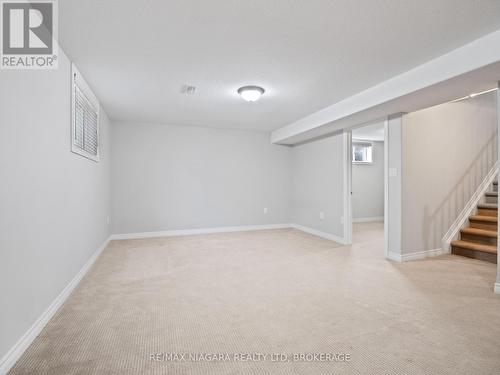 4 - 9440 Eagle Ridge Drive, Niagara Falls (Forestview), ON - Indoor