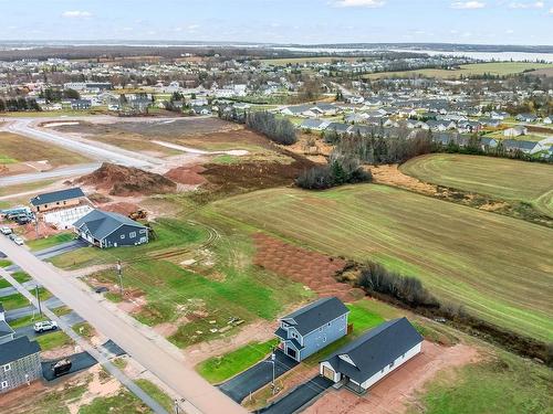 112 Samantha Lane, Cornwall, PE 