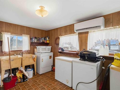 9773 Highway 8, Caledonia, NS 