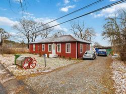 9773 Highway 8  Caledonia, NS B0T 1H0