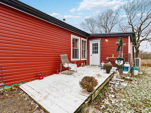 9773 Highway 8, Caledonia, NS 