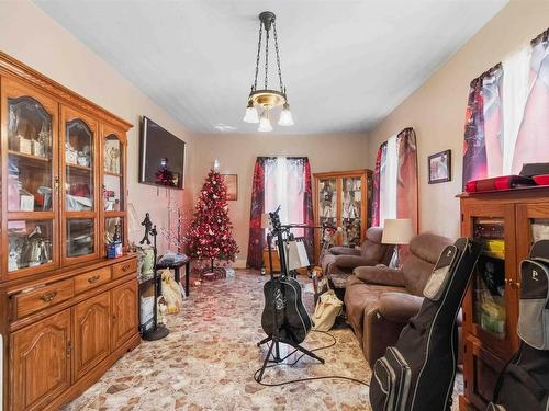 9773 Highway 8, Caledonia, NS 