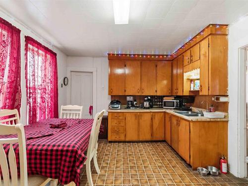 9773 Highway 8, Caledonia, NS 