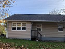 86 Third Avenue  Digby, NS B0V 1A0