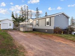 48 Circle M Court  Clyde River, PE C0A 1H1