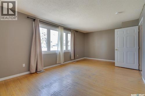 2 Deergrove Crescent, Regina, SK - Indoor Photo Showing Other Room