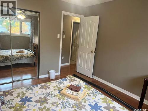 2 Deergrove Crescent, Regina, SK - Indoor Photo Showing Bedroom