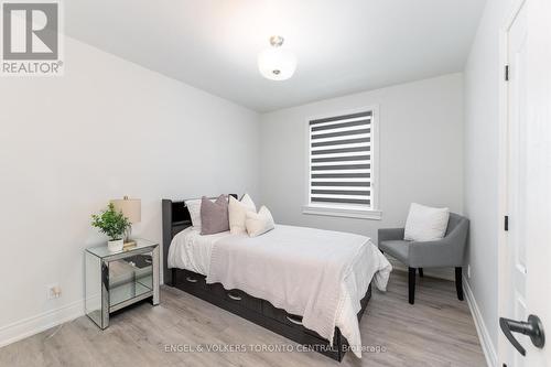 Bedroom 2 - 767 Phillip Murray Avenue, Oshawa, ON - Indoor Photo Showing Bedroom
