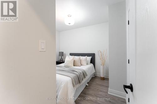 Bedroom 3 - 767 Phillip Murray Avenue, Oshawa, ON - Indoor Photo Showing Bedroom