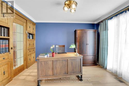 ellers currently use this space as an office - 1712 Playfair Drive, Ottawa, ON - Indoor Photo Showing Office