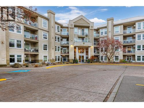 3300 Centennial Drive Unit# 204, Vernon, BC - Outdoor With Facade