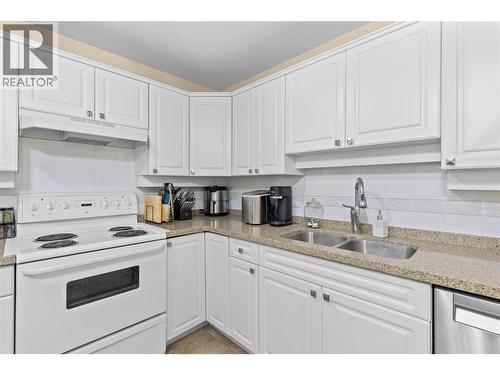 3300 Centennial Drive Unit# 204, Vernon, BC - Indoor Photo Showing Kitchen With Double Sink