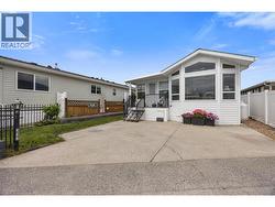 415 Commonwealth Road Unit# 313 Kelowna, BC V4V 1P4