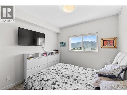 2250 Majoros Road Unit# 303, West Kelowna, BC - Indoor Photo Showing Bedroom