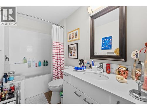 2250 Majoros Road Unit# 303, West Kelowna, BC - Indoor Photo Showing Bathroom