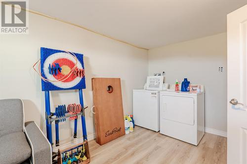 10 Mayor Avenue, St. Vincent'S, NL - Indoor Photo Showing Laundry Room