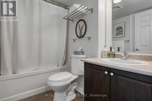 326 - 60 Fairfax Crescent, Toronto, ON - Indoor Photo Showing Bathroom