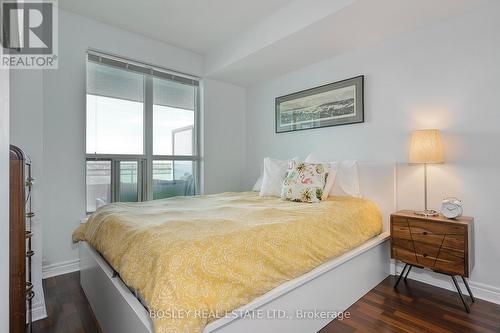 326 - 60 Fairfax Crescent, Toronto, ON - Indoor Photo Showing Bedroom