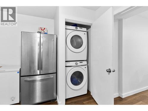 545 Primrose Road, Kelowna, BC - Indoor Photo Showing Laundry Room