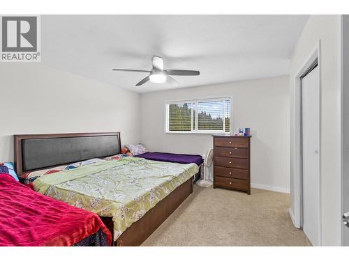 545 Primrose Road, Kelowna, BC - Indoor Photo Showing Bedroom