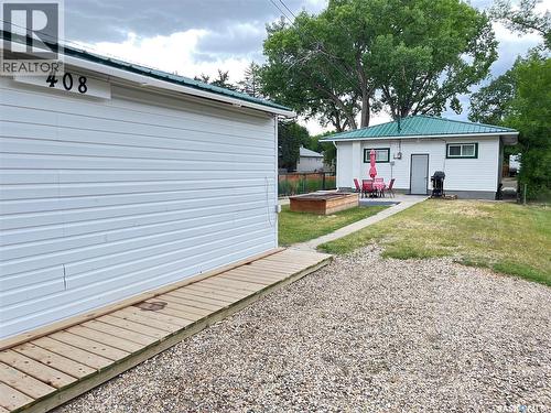 408 Maple Street, Maple Creek, SK - Outdoor