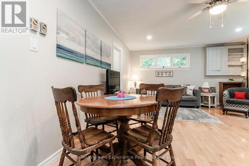 9 Harras Avenue, Tiny, ON - Indoor Photo Showing Dining Room