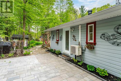 9 Harras Avenue, Tiny, ON - Outdoor With Exterior